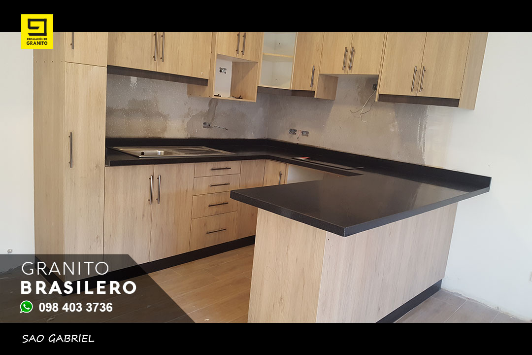 "granito-brasileño-negro-absoluto-sector-seminario-mayor-quito-008" "granito-brasileño-negro-absoluto-sector-seminario-mayor-quito-001" "granito-brasileño-negro-absoluto-sector-seminario-mayor-quito-007"