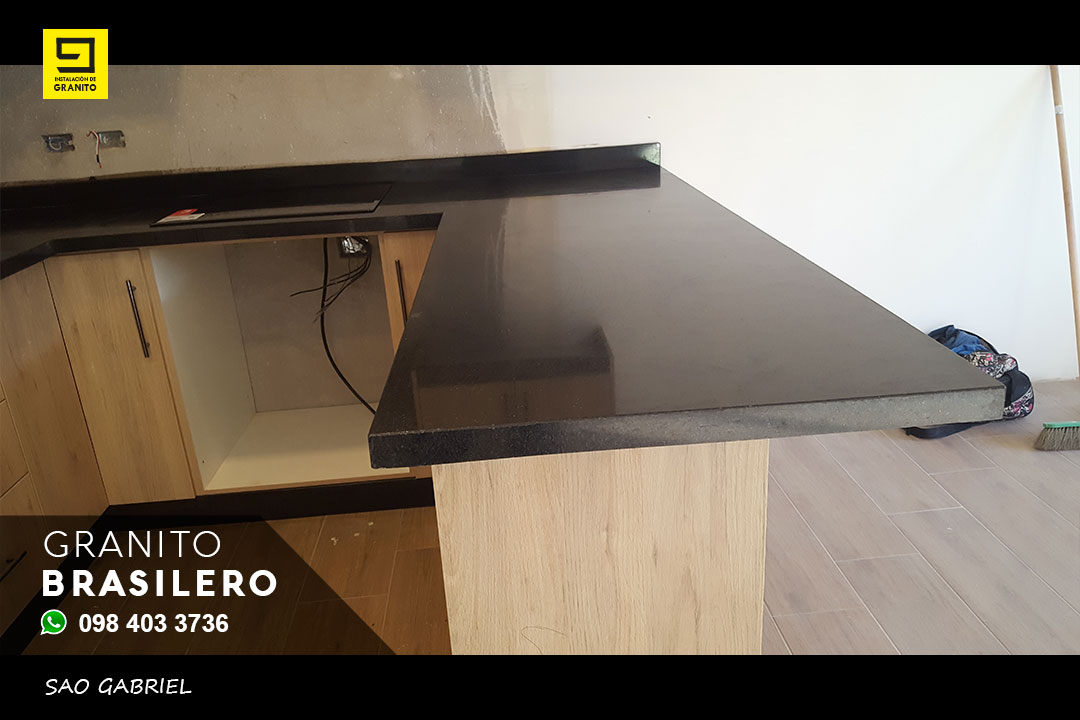 "granito-brasileño-negro-absoluto-sector-seminario-mayor-quito-008" "granito-brasileño-negro-absoluto-sector-seminario-mayor-quito-001" "granito-brasileño-negro-absoluto-sector-seminario-mayor-quito-007"