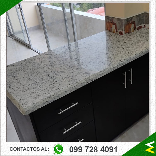 instalacion-de-cocina madera granito dallas white fregadero capelo-sector-quito-sur-(006)