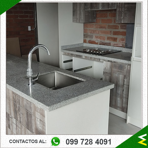 instalacion-de-granito-blanco-cristal-sector-quito-sur-(001)