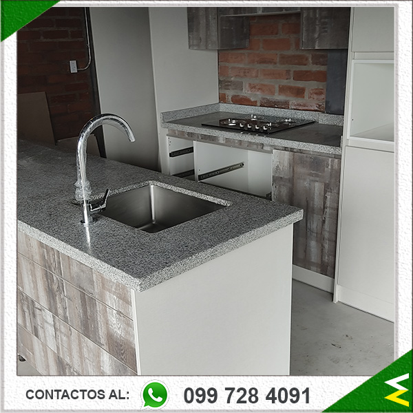 instalacion-de-granito-blanco-cristal-sector-quito-sur-(002)