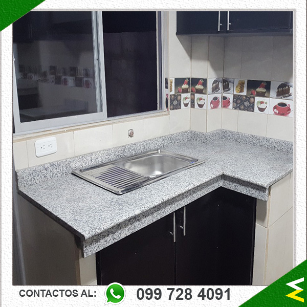 instalacion-de-granito-blanco-cristal-sector-quito-sur-(0041)