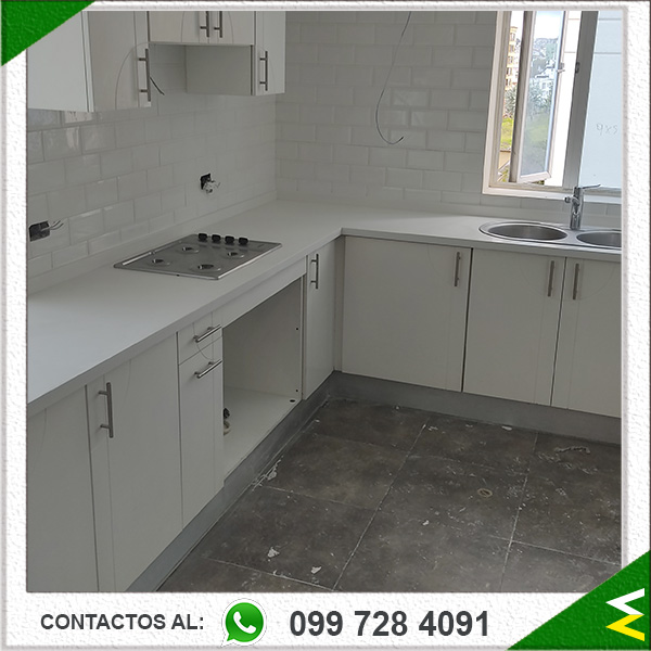 instalacion-de-cocina madera cuarzo blanco puro cocina completa sector-quito-sur-(001)