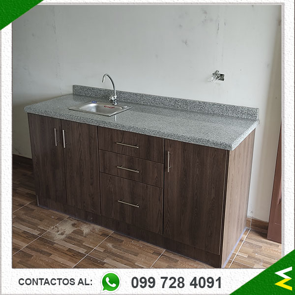 instalacion-de-granito-blanco-cristal-sector-quito-sur-(0012)