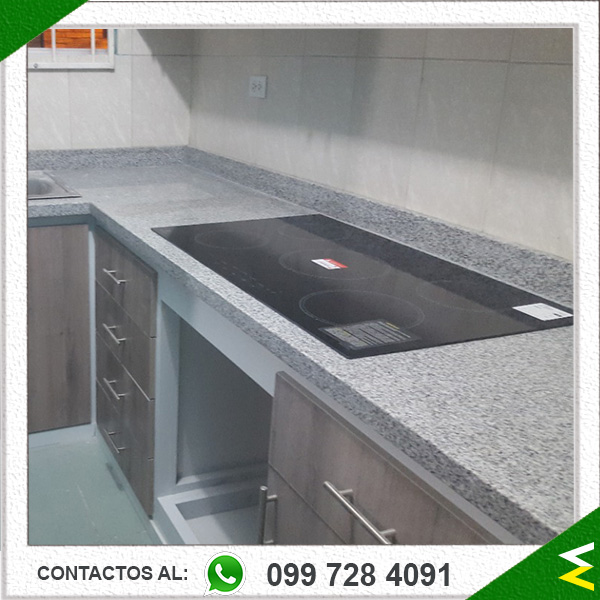 instalacion-de-granito-blanco-cristal-sector-quito-sur-(0042)