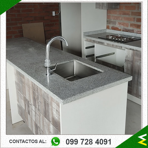 instalacion-de-granito-blanco-cristal-sector-quito-sur-(004)
