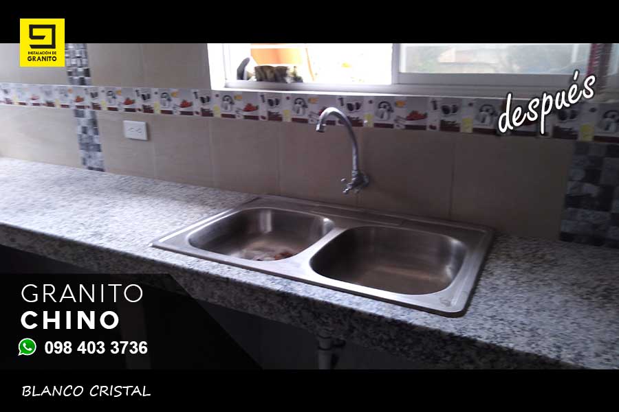 instalacion-de-granito-en-baño-y-cociona-blanco-cristal-especial-en-la-forestal-quito-(003)