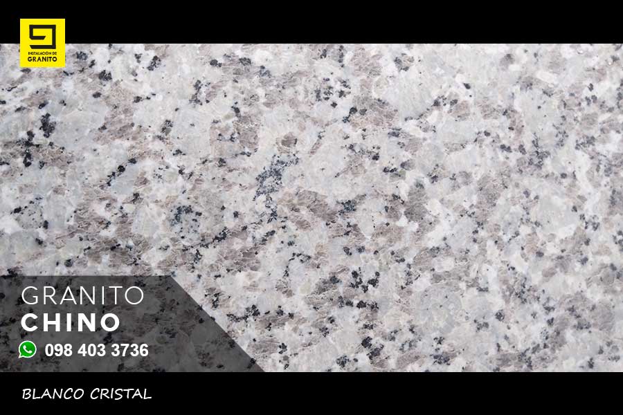 instalacion-de-granito-en-baño-y-cociona-blanco-cristal-especial-en-la-forestal-quito-(004)