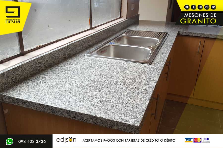 GRANITO-BLANCO-CRISTAL-EN-COCINA.0034