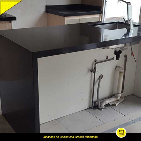 INSTALACION-DE-GRANITO-BLACK-GALAXY.0011