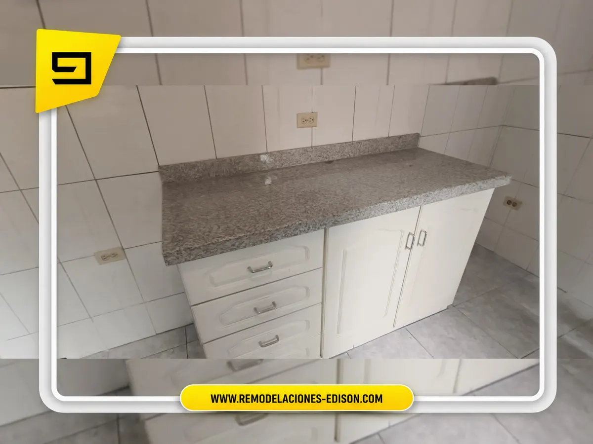 Cocina Granito Blanco Cristal Especial en Quito Sur