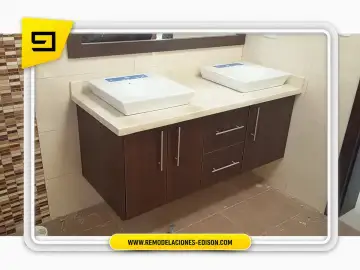 Baño Mármol Tumbaco - proyecto terminado