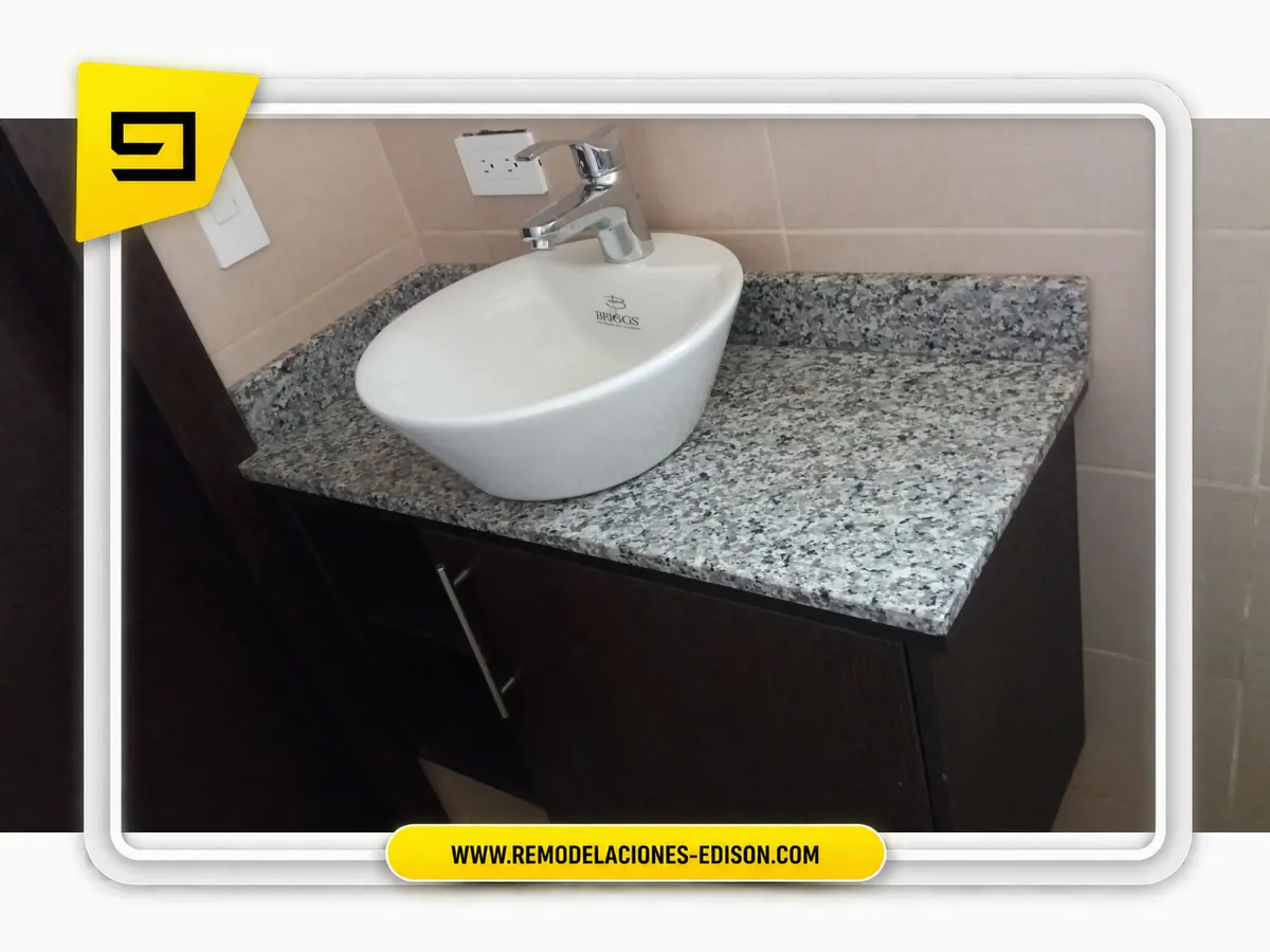 Transformación de cocina con Granito Blanco Cristal Especial – Tumbaco
